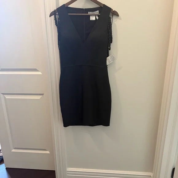 NWT Mac Duggal 26526 Draped Beaded Sleeve V-Neck Cocktail Dress - Picture 4 of 5
